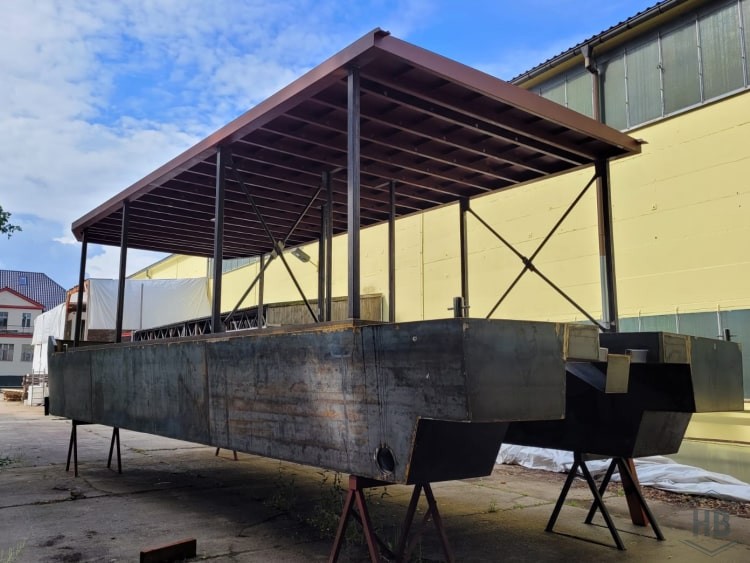 Hausboot bauen Stahl-Grund-Gerüst 1
